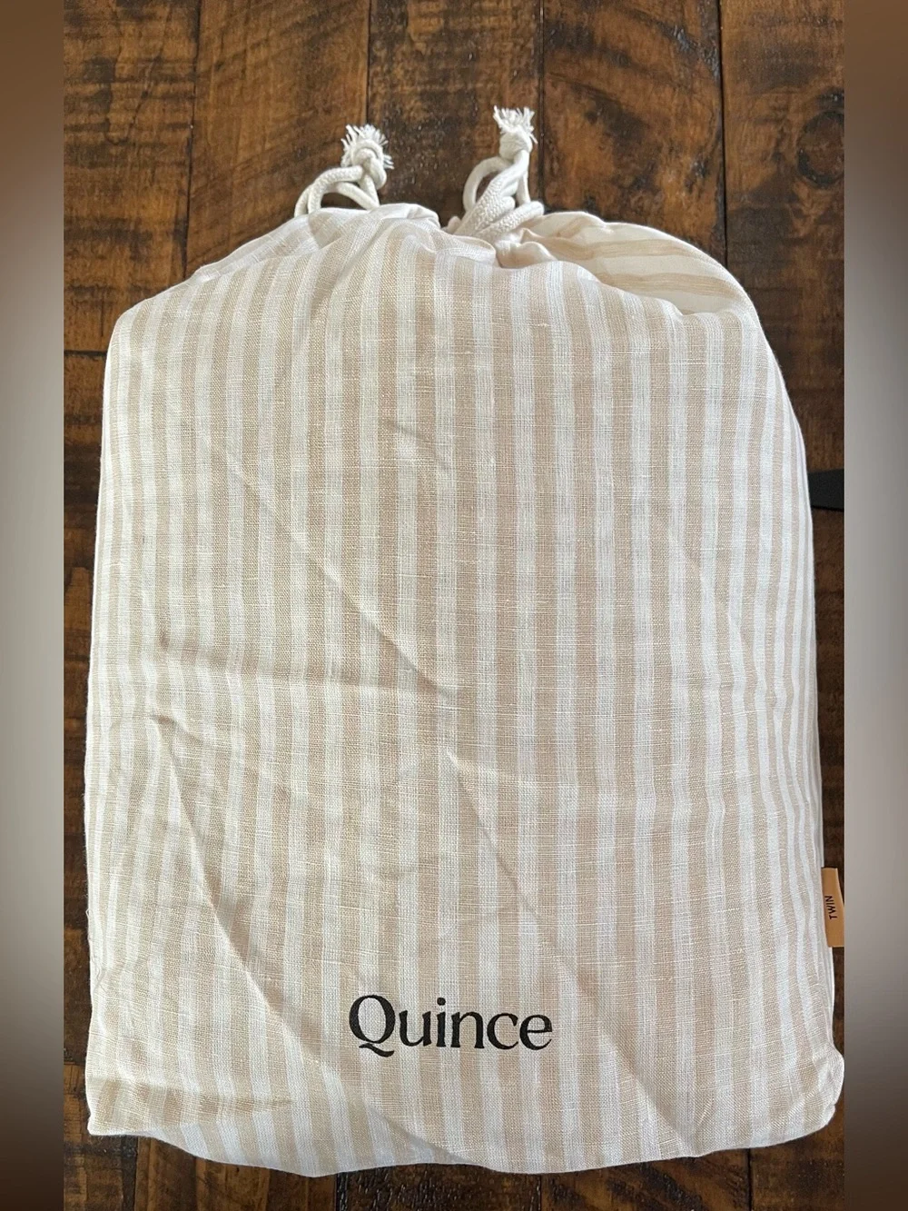 Quince textured delivers european
